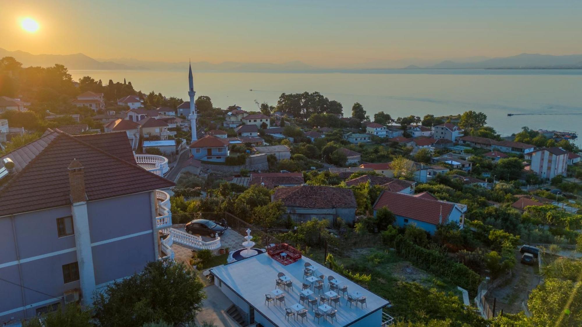 Vila Sela Shkodër Екстериор снимка